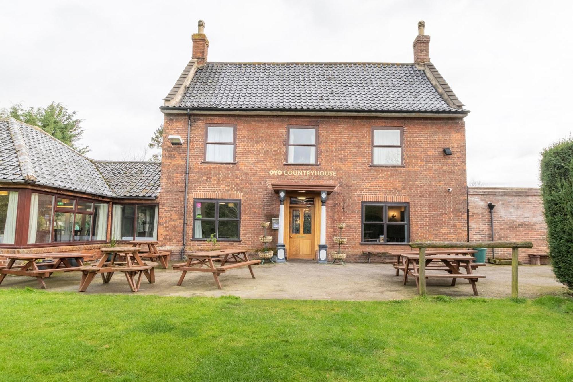 Oyo Elm Farm Country House, Norwich Airport Horsham St Faith Exterior foto